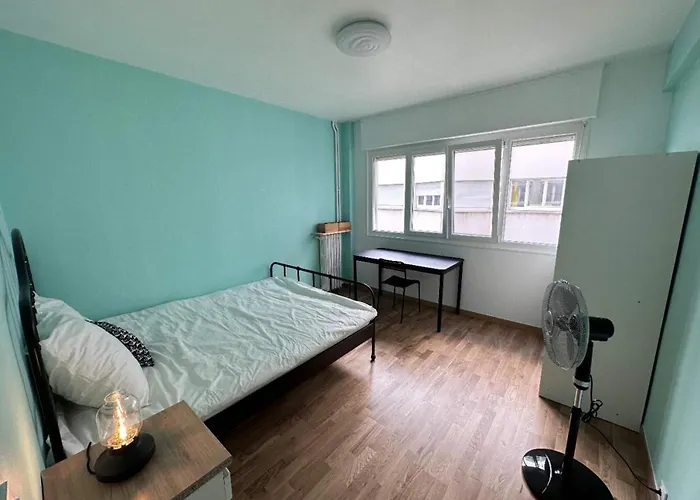 Mystery Base Habitación en casa particular *